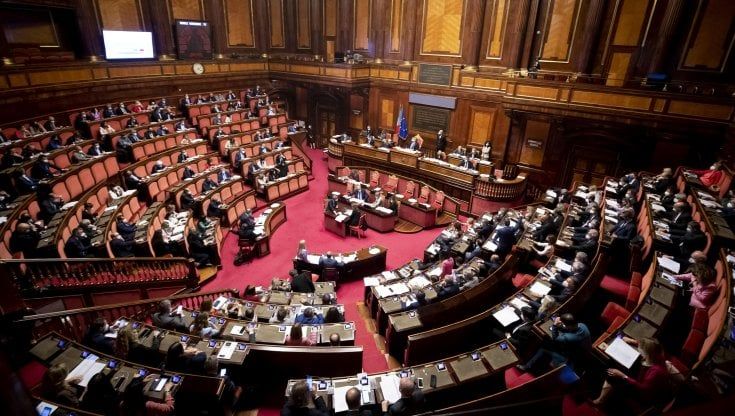 Il Parlamento chiude, tutto rinviato a dopo le amministrative. Ddl Zan, fine vita, cittadinanza, cannabis: le leggi sui diritti a rischio deriva