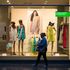 Benetton: i conti migliorano ma restano in rosso, ricavi giù in Italia