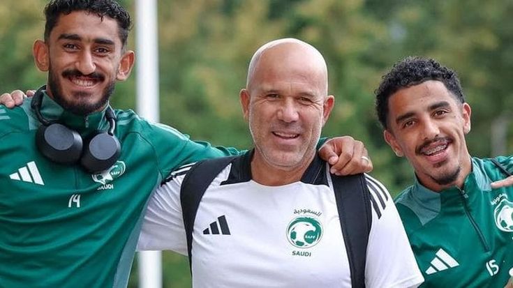 Di Biagio: “A Riad cresco i calciatori del Mondiale 2034. Che rimpatriata con Mancini e Verratti”