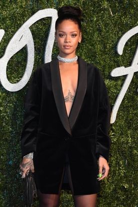 Rihanna e Drake, un feeling oltre la musica, lo dice la stampa gossip Usa