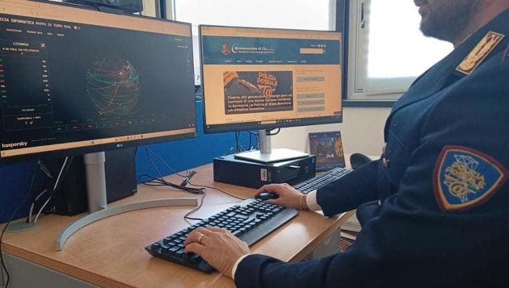 Pedopornografia sul web, operazione della polizia postale a Catania: un arresto e tre indagati