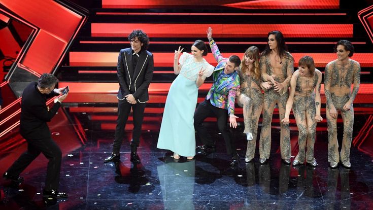 Trampolino Sanremo: le canzoni del Festival invadono le classifiche