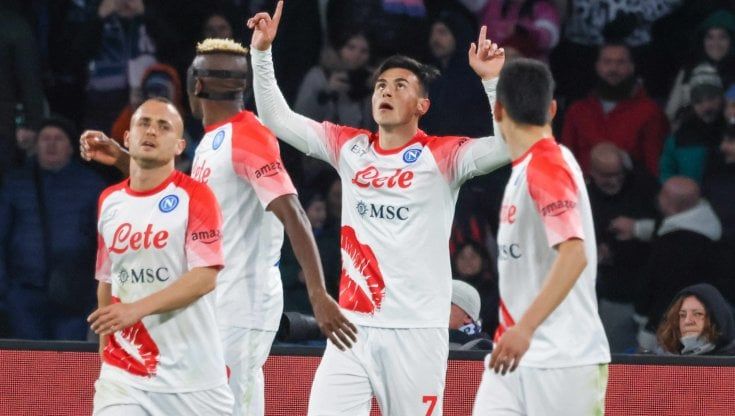 Napoli, il vantaggio della grande fuga: con il ritorno della Champions scocca l'ora del turn over