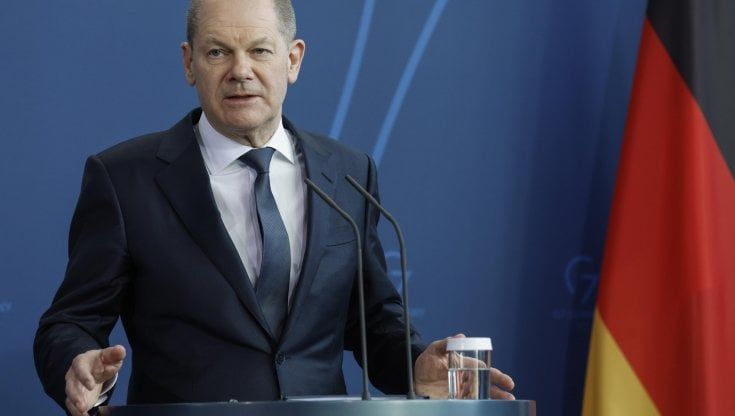 Germania, Scholz lancia la task force per andare a caccia dei patrimoni degli oligarchi russi
