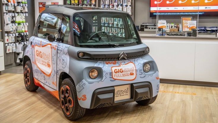 Scegliere auto e smartphone insieme, ecco la rivoluzione “smart” 