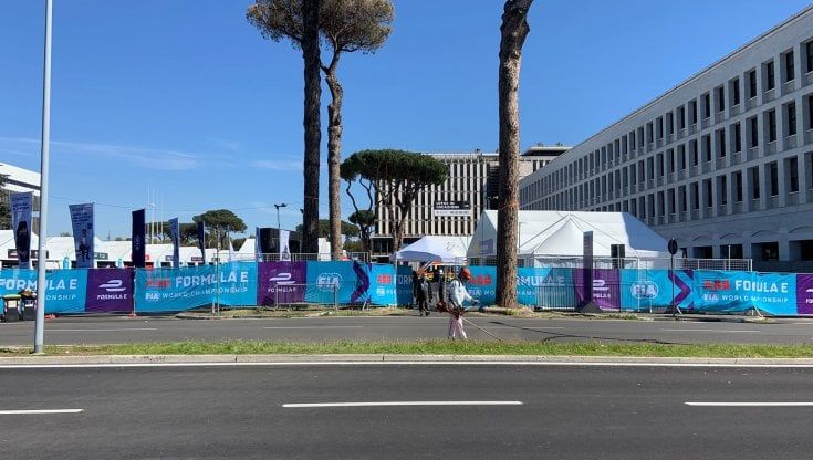 Formula E a Roma, strade chiuse e deviazioni: ecco come cambia la viabilità dal 9 al 12 aprile 
