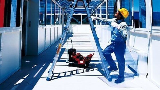 Città Metropolitana di Napoli , interventi di emergenza per strade e scuole garantiti h24 e 7 giorni su 7