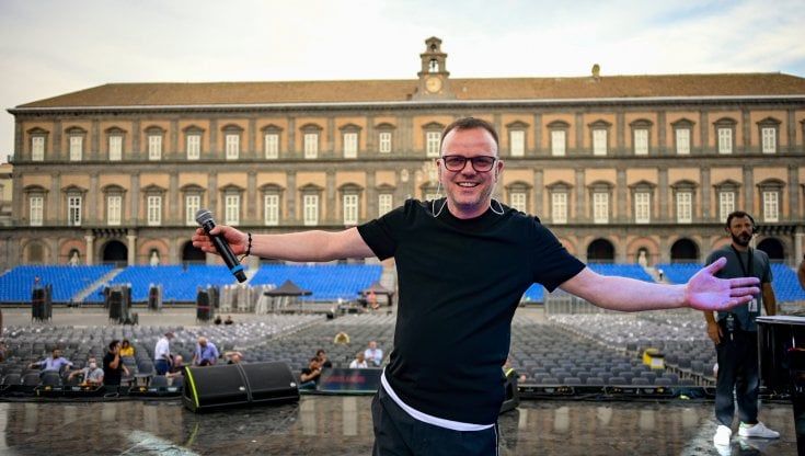  D'Alessio, l'estate al Plebiscito diventa un format: un concerto ogni anno