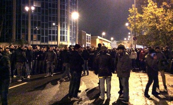 Aggredisce agente, arrestato tifosoun altro denunciato a Milano