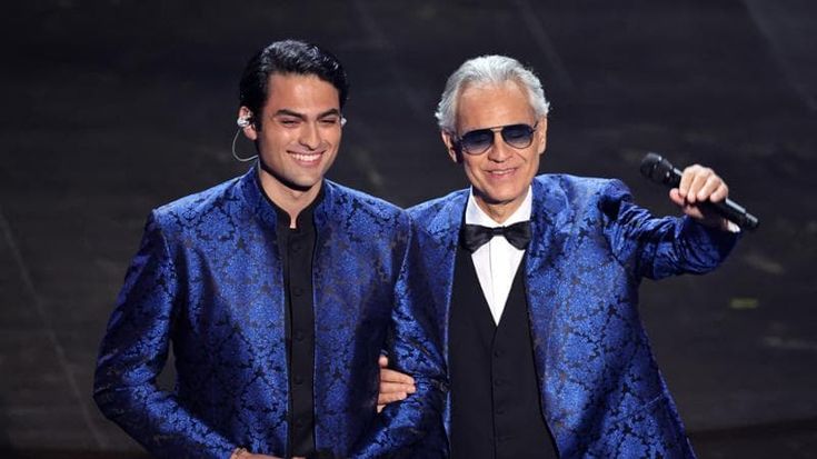 Oscar, Hollywood rende omaggio a Navalny, canta Andrea Bocelli
