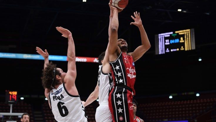 Basket, Serie A: derby d'Italia a Milano, la Virtus Bologna battuta 94-84