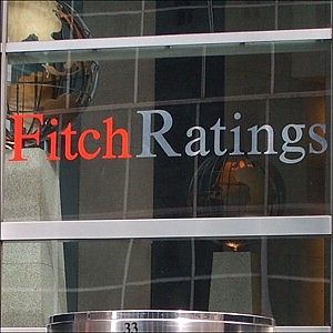 Fitch declassa Napoli<br />livello quasi "spazzatura"