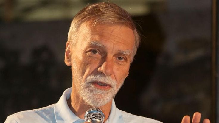 Antisemitismo, tutti contro Delrio. “Ma io non ritiro il ddl contestato”
