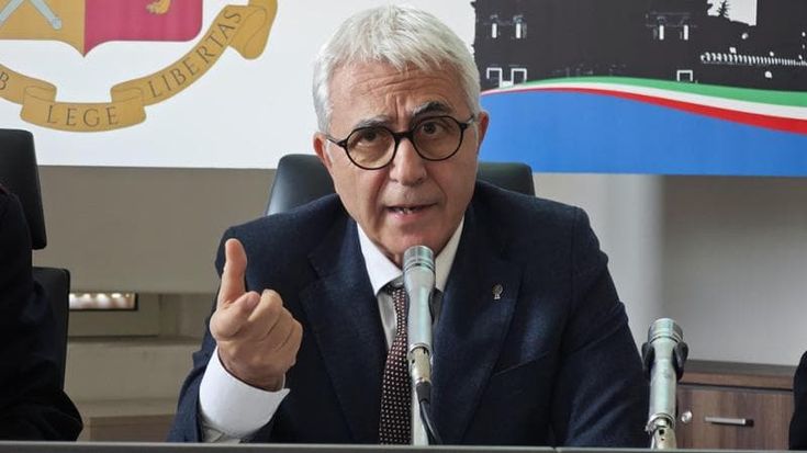 Il questore Massimo Gambino: “Denunciare le estorsioni conviene sempre. E a Bari gli esempi ci sono”