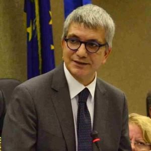 Vendola: "Niente idee, la campagna elettorale sembra Striscia la notizia"