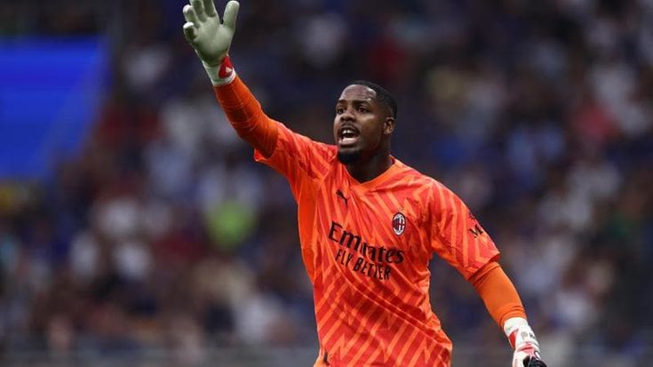 Milan, San Siro abbraccia Maignan. Il portiere torna col Bologna 7 giorni dopo gli insulti razzisti di Udine