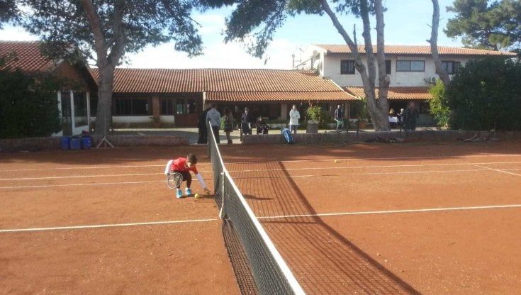 Una giornata contro la pedofilia al Tennis Club Kalaja di via Messina Marine