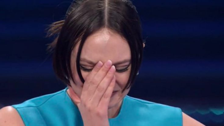 Michielin e il reggiseno caduto in diretta: “In questo Sanremo, disagio continuo”