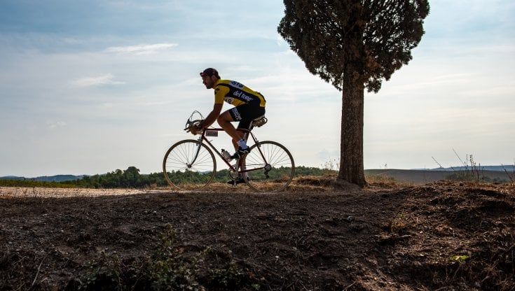 Obiettivo: vincere. In Toscana torna l'Eroica (e i suoi sapori)