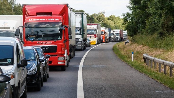 Smog e mobilità, ma la colpa non è tutta delle auto