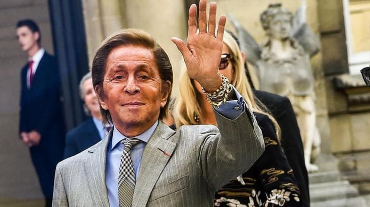 È morto Valentino, Donatella Versace: “Un vero maestro”. Venerdì 23 gennaio i funerali a Roma