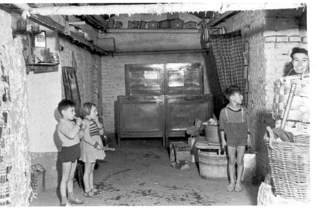 Parma: ti ricordi i "capannoni"? manda foto e storie