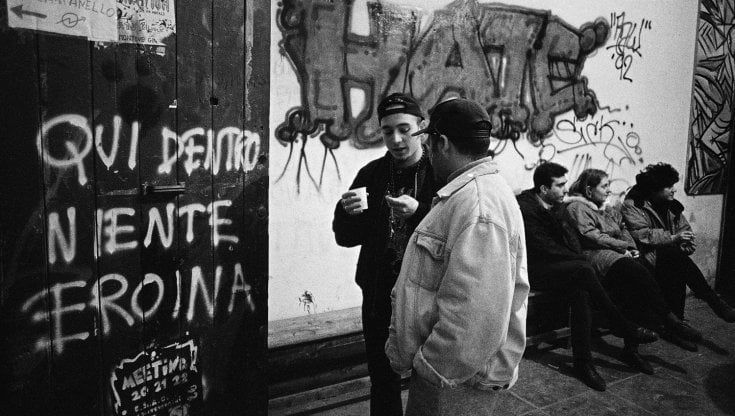 Spray, chitarre e centri sociali: l'album di "Palermo 90"