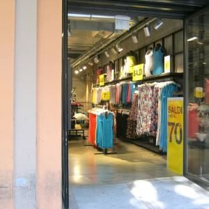 "Tenete chiuse quelle porte", la battaglia contro lo spreco di aria condizionata
