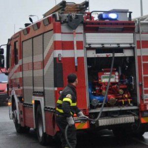 Reggio Emilia, scoppio in una palazzina: grave una donna di 88 anni