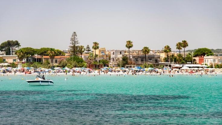 Meno Italia, più Nord Europa. Le estati tropicali sconvolgono anche le rotte dei turisti