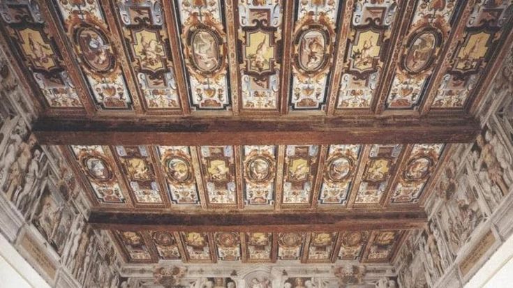 “Dopo 45 anni via dal centro: porto la galleria Spazia tra gli affreschi dei Carracci in campagna”
