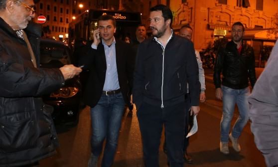 Toti candidato in Liguria, rivolta nella Lega e ironie sui social