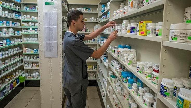 Farmaci, in Puglia la stretta della Regione: manovra da 15 mln. “Spese alte per gli anti-obesità”