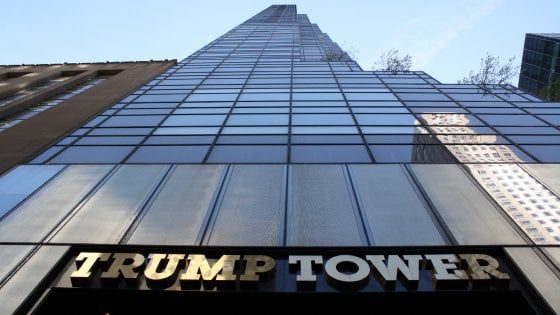 Elezioni Usa, alla Trump Tower: irrinunciabile luogo di comunione per i fan del miliardario