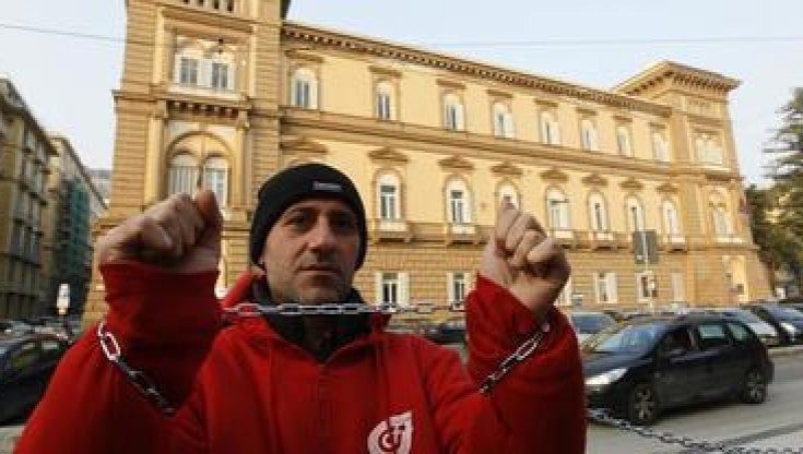 "Noi, ultra cinquantenni "deportati" al Nord per lavorare in Tirrenia" 