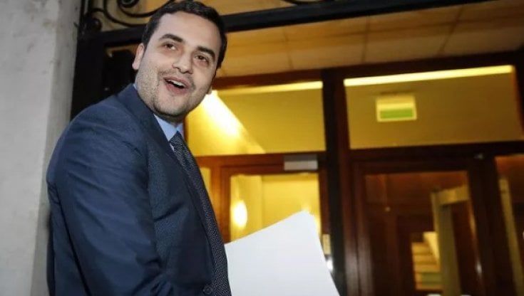 Quirinale, il 5 Stelle Sibilia: "È l'ora di una donna al Colle, anche se di un altro schieramento"