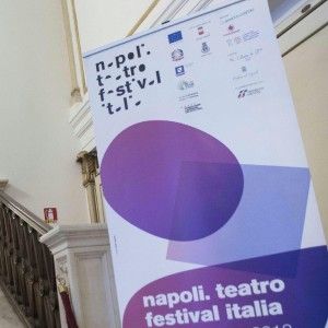 Napoli Teatro Festival in alto mare