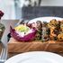 Il profumo delle spezie invade Manchester: nel “Curry Mile” il trionfo della cucina indiana