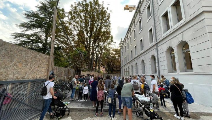 Scuola: primo giorno sui banchi in Alto Adige, nella terra dei No Vax dove 20 prof si sono già dimessi