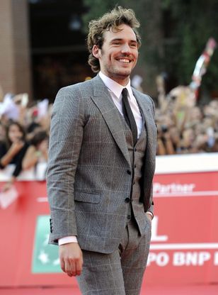Festival Roma, per Sam Claflin l'assedio delle fan