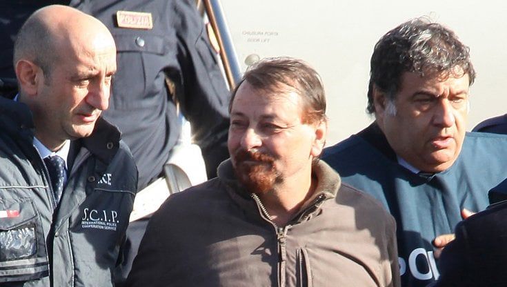 Nessun sostegno a Cesare Battisti, archiviata indagine contro tre indagati
