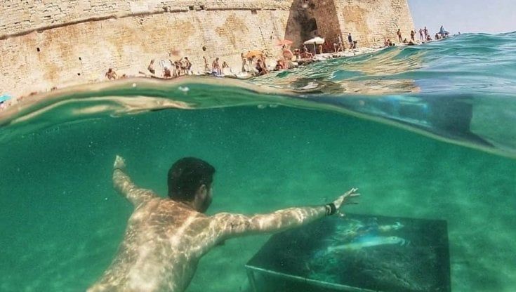 Il racconto inedito di Nicola Lagioia: "Noi, sulla statale 16 inseguendo il mare"