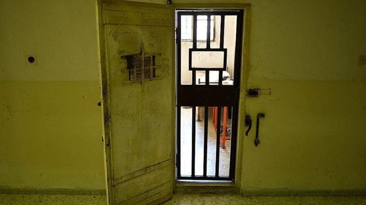 Nel girone dantesco delle carceri italiane, l’associazione Antigone. “Trattamento disumano”