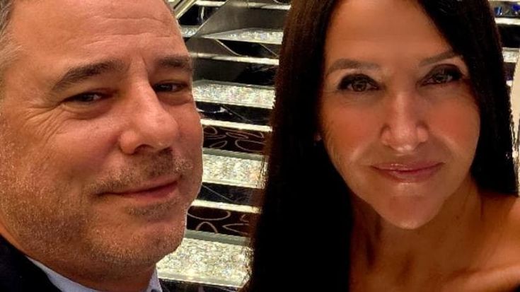 Catia e Fabrizio intrappolati sulla nave da crociera a Dubai: “Sentiamo le bombe e abbiamo paura”