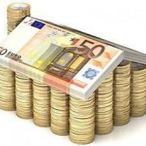 Intesa Sanpaolo raddoppia i mutui casa nel 2015 e vede rosa sul futuro del mattone