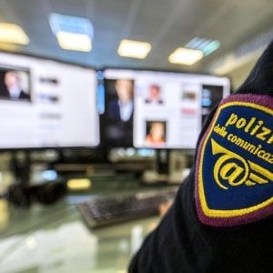 Il numero di cellulare è il nuovo obiettivo degli hacker: a rischio soldi e privacy