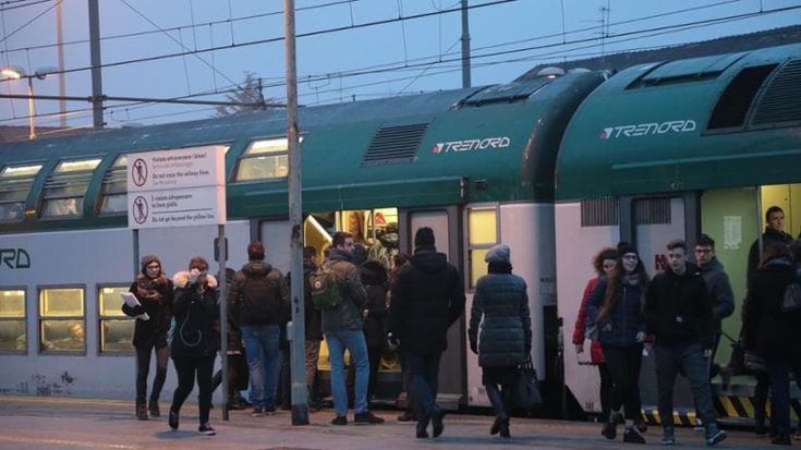 I pendolari alla Regione: “Il sistema bonus per ritardi e cancellazioni va prorogato”