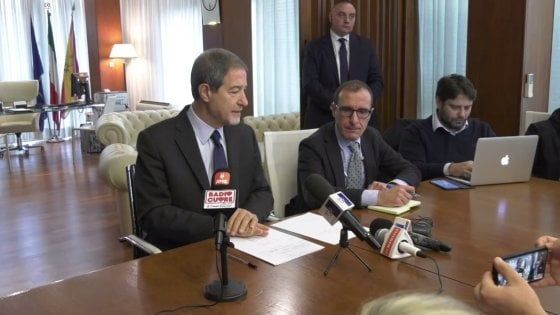 Rifiuti Sicilia, Musumeci: "No al monopolio privato, su termovalorizzatori nessun pregiudizio" 