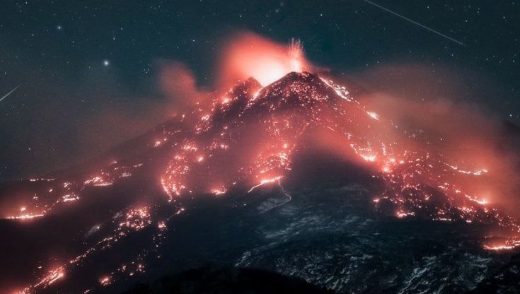 Etna foto del giorno nel sito della Nasa, premiato lo scatto di un reporter palermitano