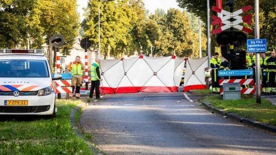 Olanda, quattro bambini morti nello scontro fra un treno e una "cargo-bici"